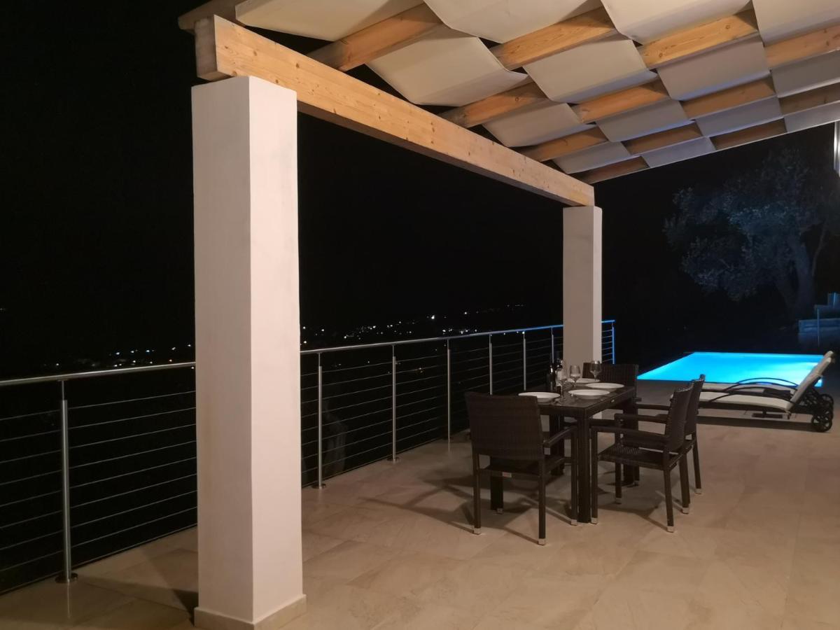Sunset Sea View Villa 3 Ájosz Jeórjosz Págon Kültér fotó